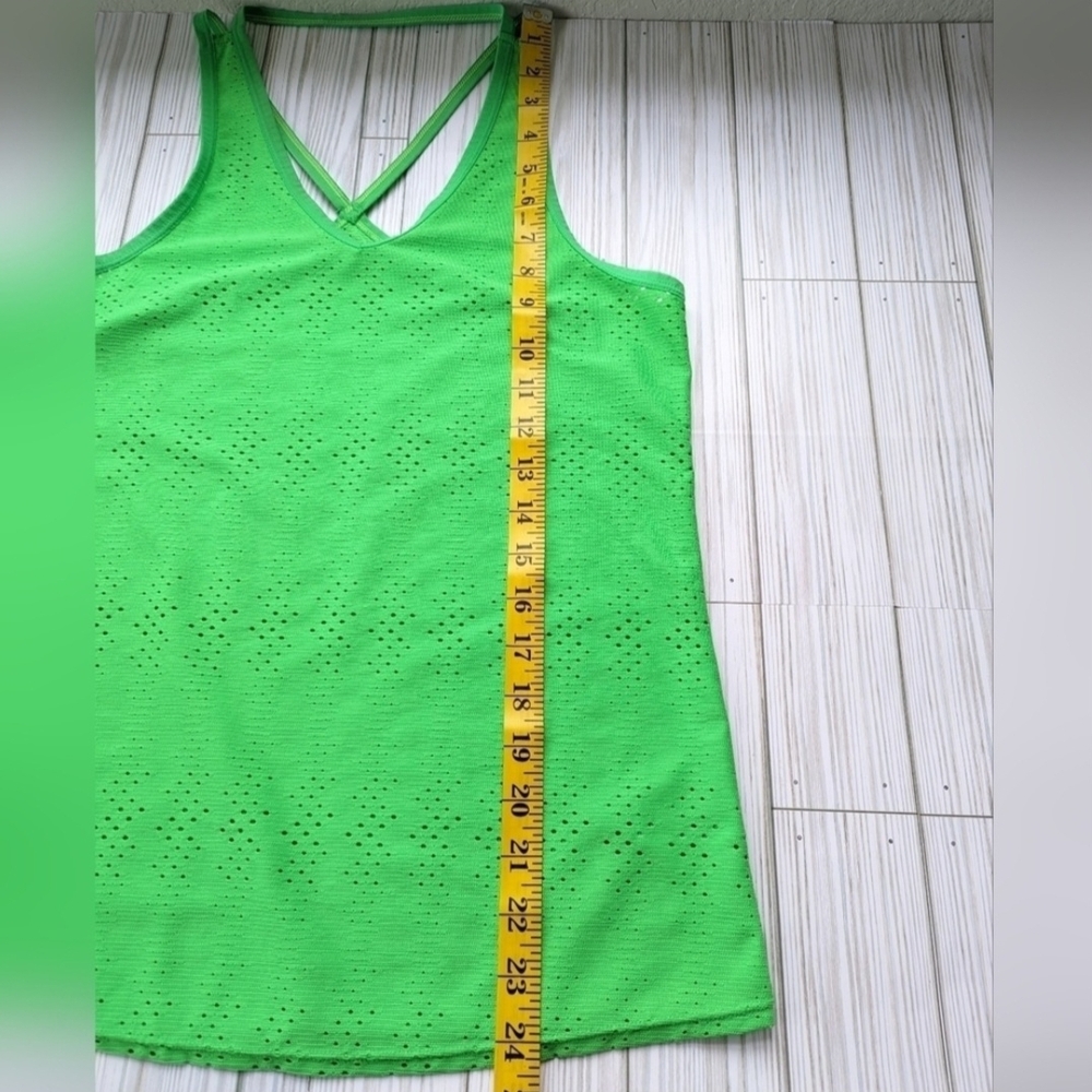 Athleta Neon Green Laser Cut Racerback Crisscross Strap Tank Top Small - Picture 6 of 9